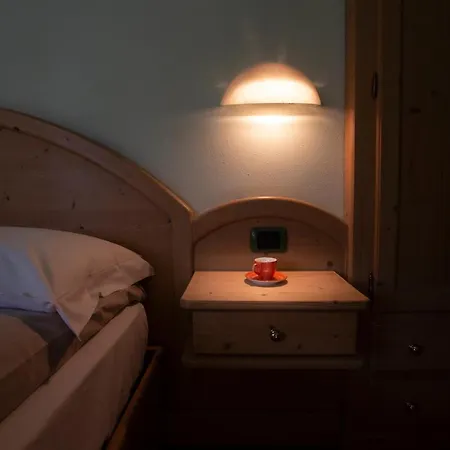 Otel 